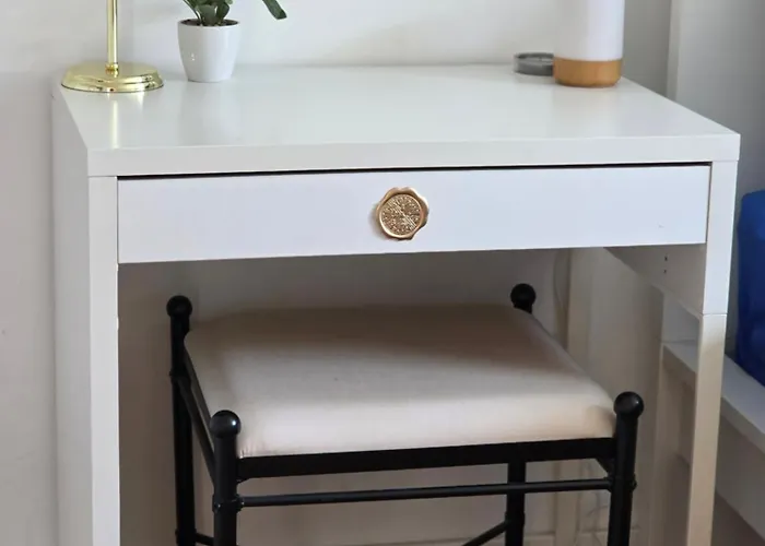 Kezara Living 아파트 콘즈